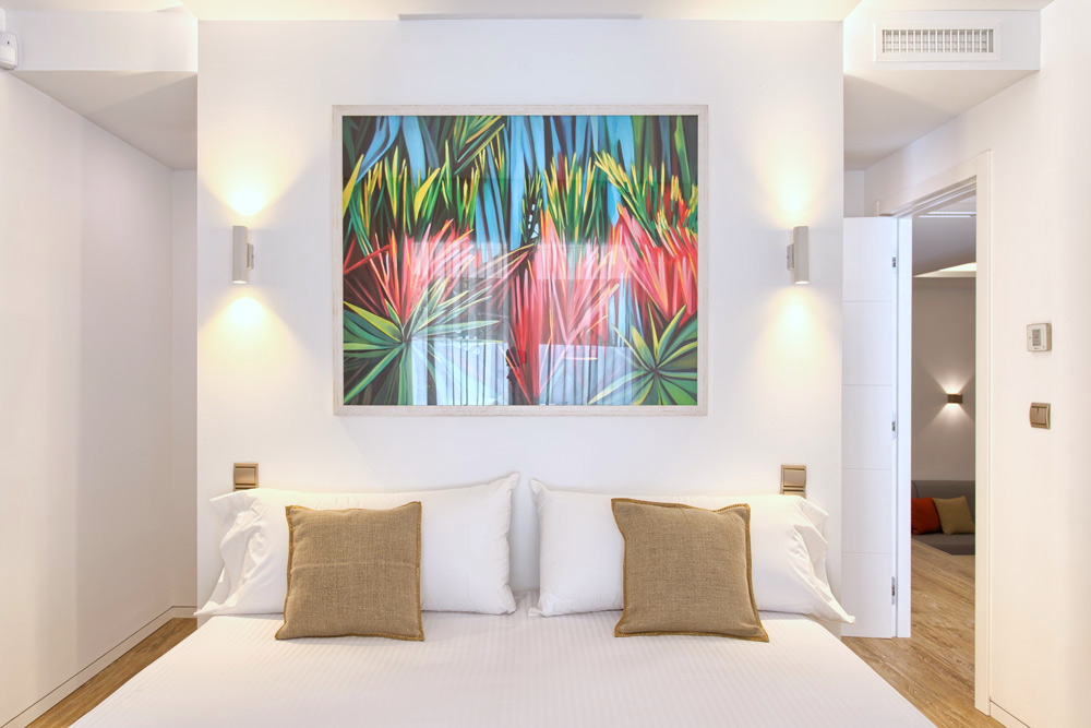 4 bedrooms en suite, wifi, netflix, bbq, private pool, beautiful mountain views