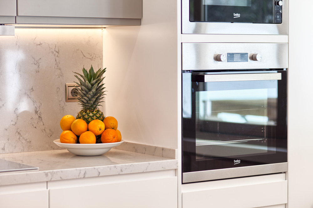 4 bedrooms en suite, wifi, netflix, bbq, private pool, beautiful mountain views