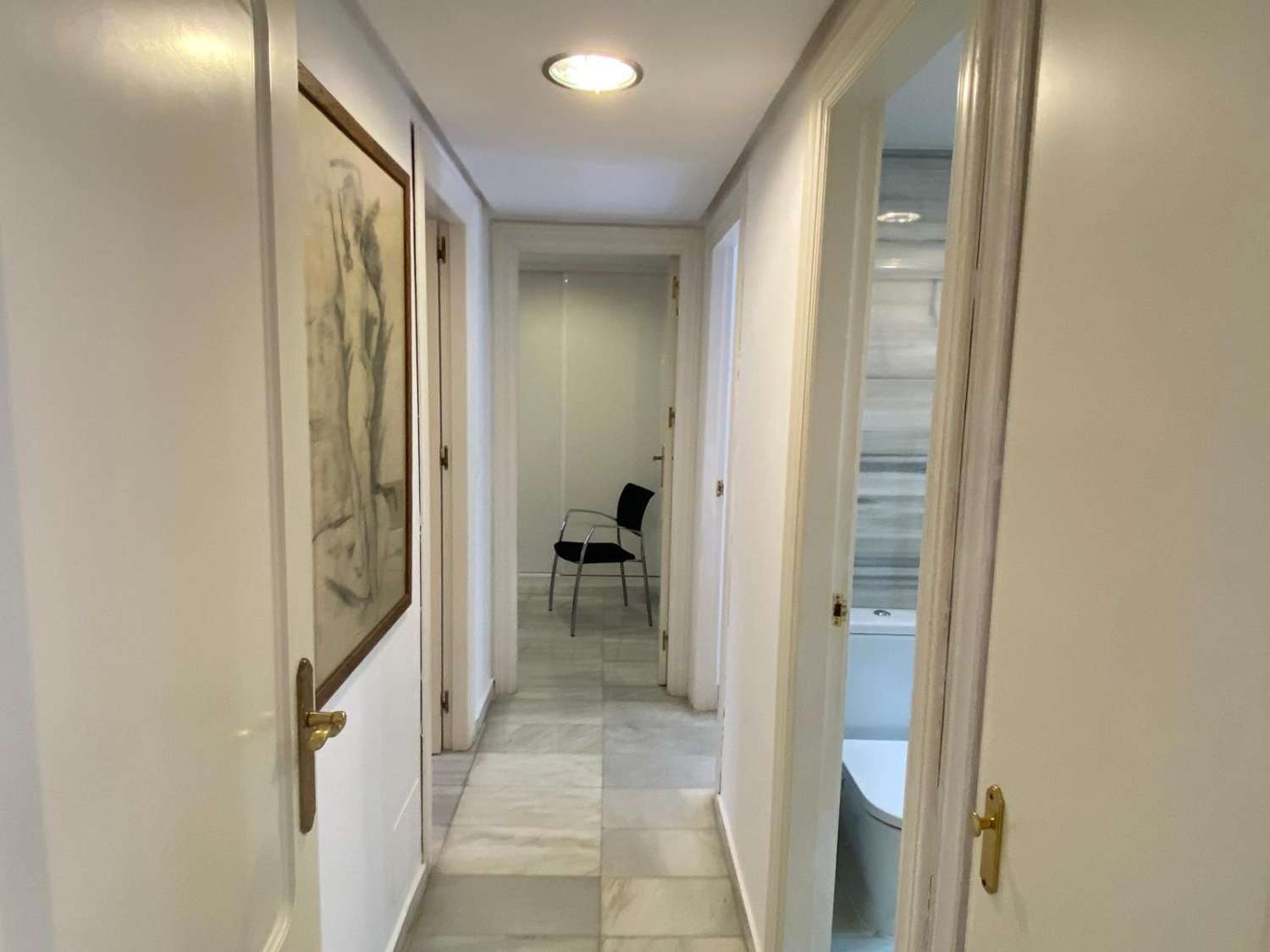 Appartement avec jardin privé. Location à long terme. Puerto Banús, Marbella.