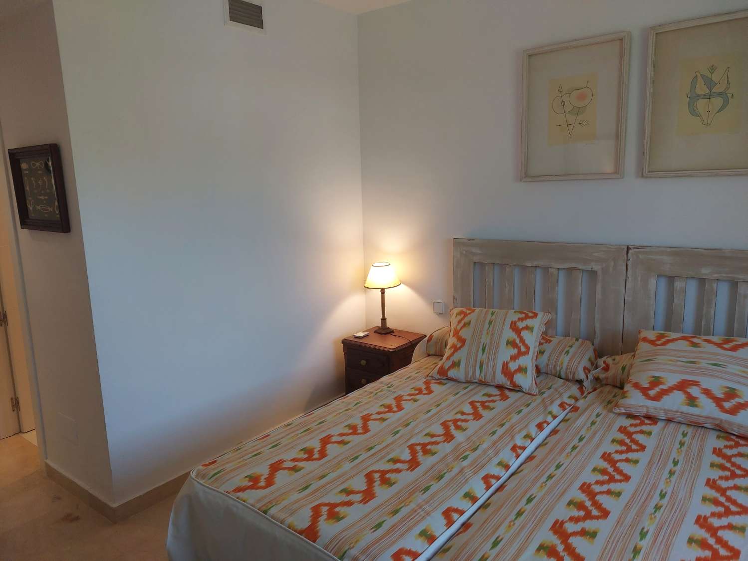 Nádherný zahradní byt v klidné a luxusní uzavřené komunitě v La Quinta.