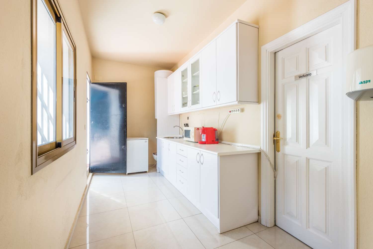 When to consider purchase investment opportunity in business premises!?