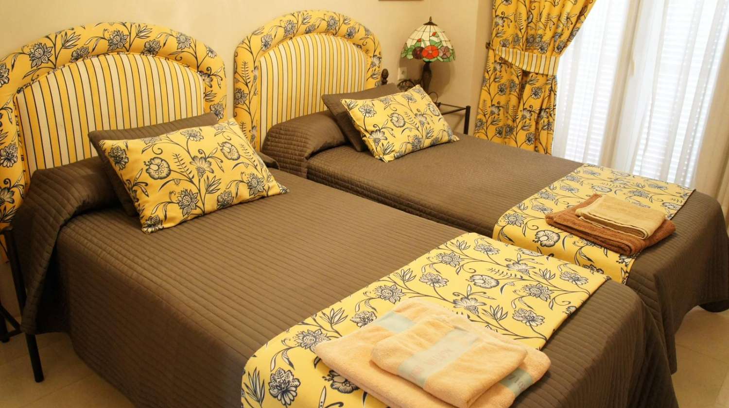 Vacation Rental. Apartment overlooking the sea. Puerto Banus, Marbella.