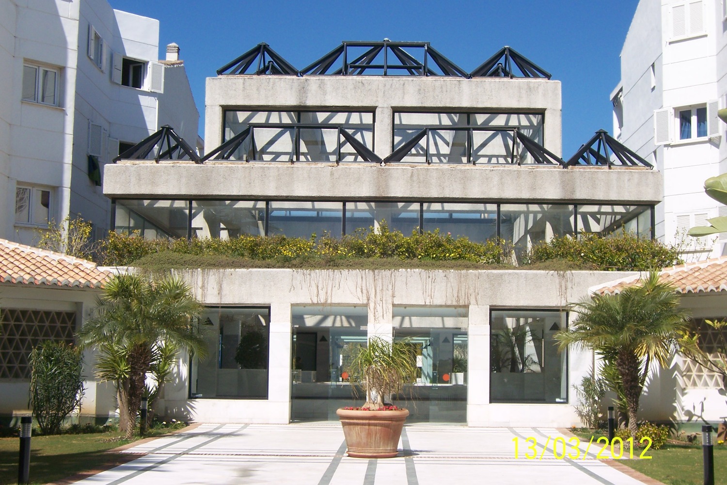 Vacation Rental. Apartment overlooking the sea. Puerto Banus, Marbella.