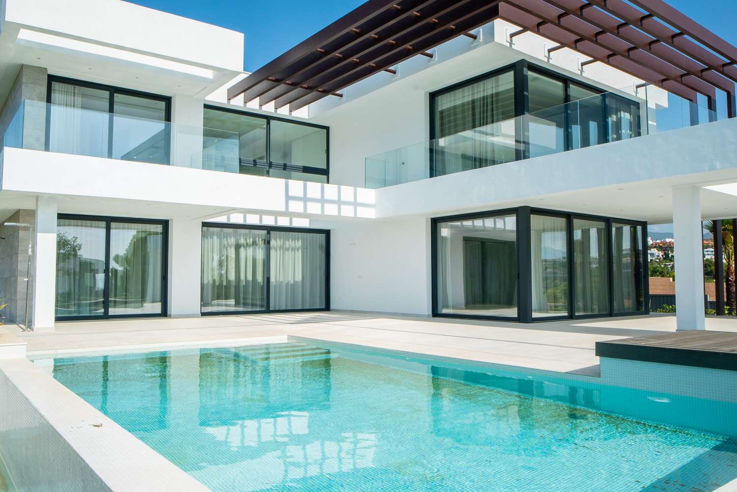 إطلالة على البحر. الوحدة الأخيرة.