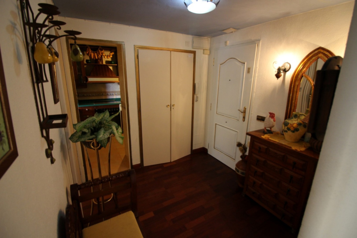 Sea views, available. Marbella Promenade