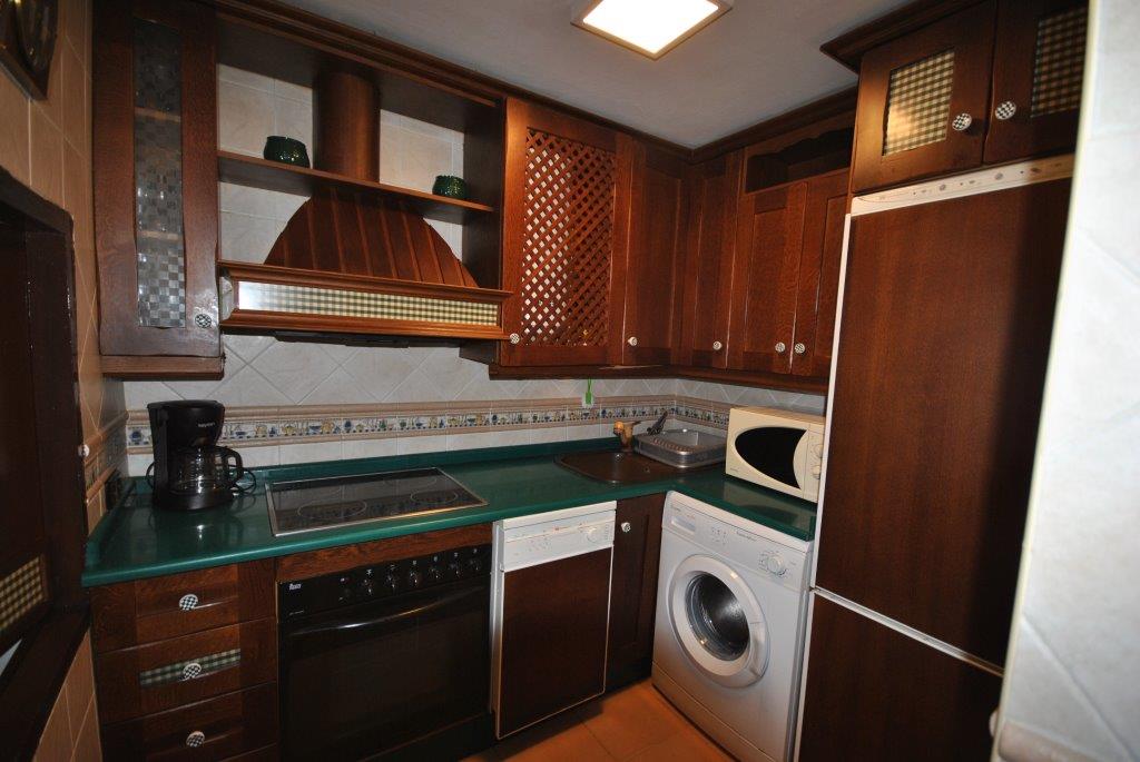 Sea views, available. Marbella Promenade