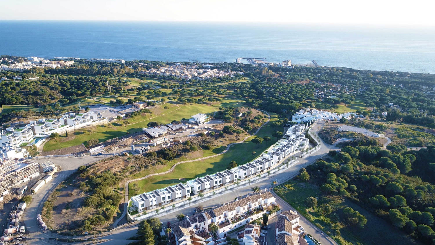 Дім на продаж в Cabopino-Artola (Marbella)