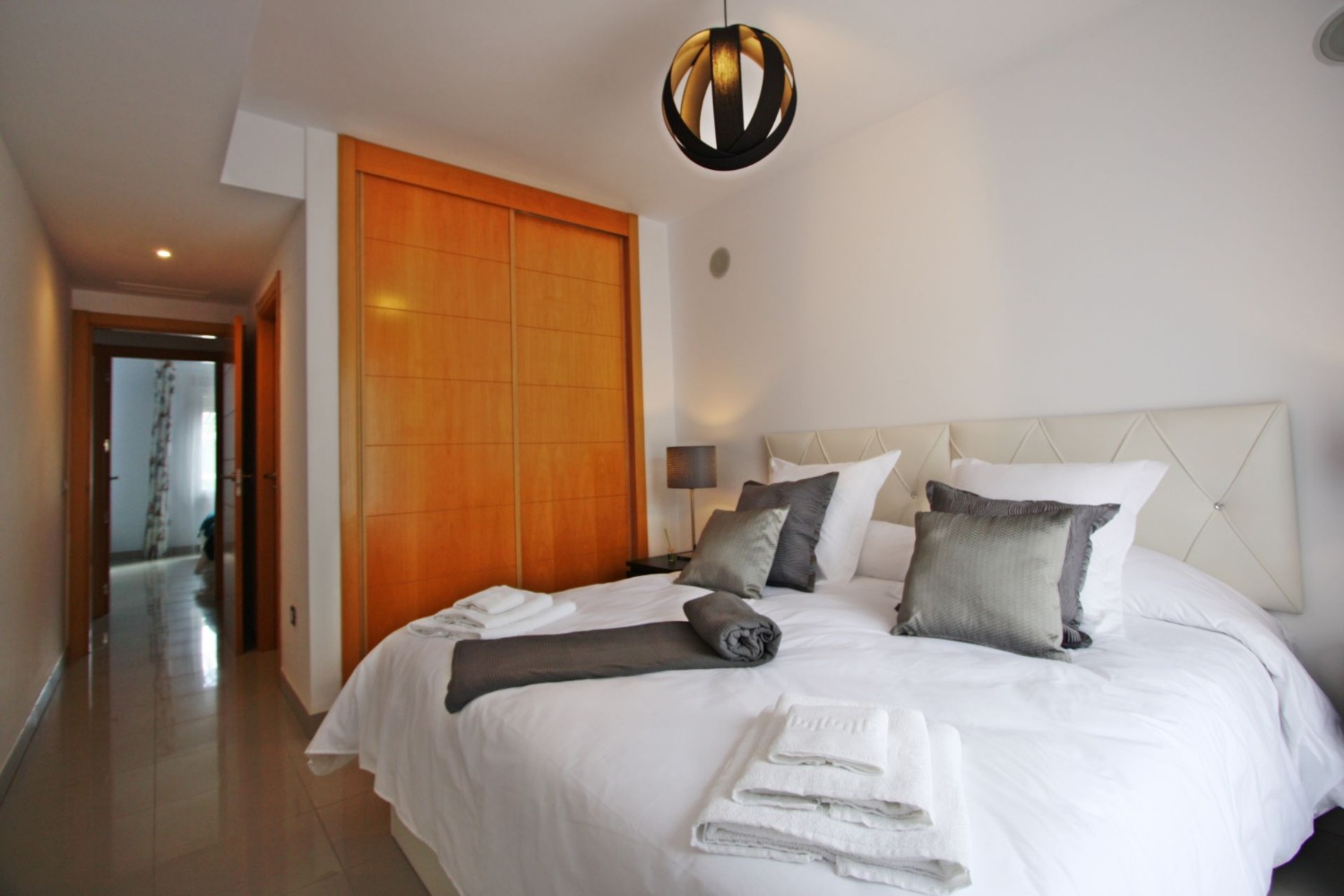 3 bedroom duplex, in excellent luxury community
