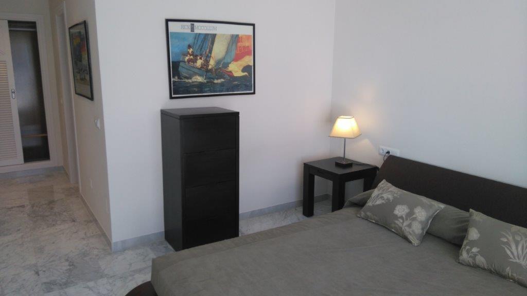 Steps from the beach for rent. Minimum contract of 6 months. Puerto Banus