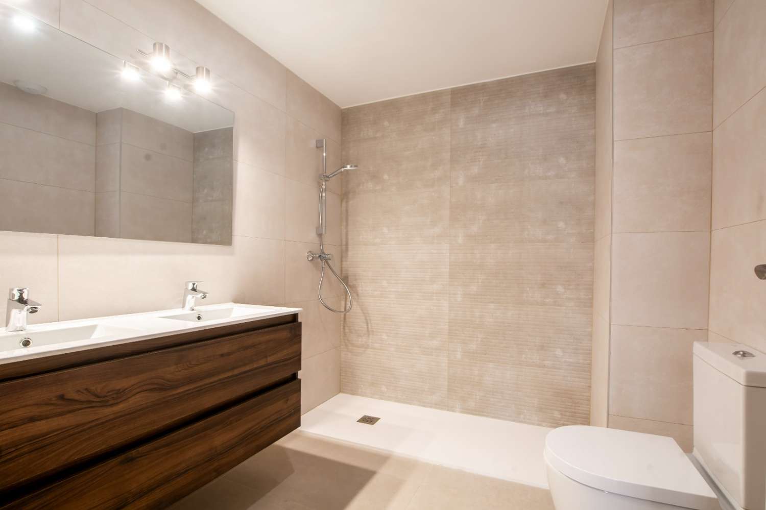 Get FREE this Modern furniture package deal, when buying this New Penthouse. Manilva.