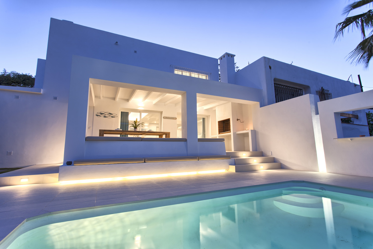 5 habitacions dobles, piscina privada, WiFi, Netflix. Vistes increïbles a la muntanya de la Concha