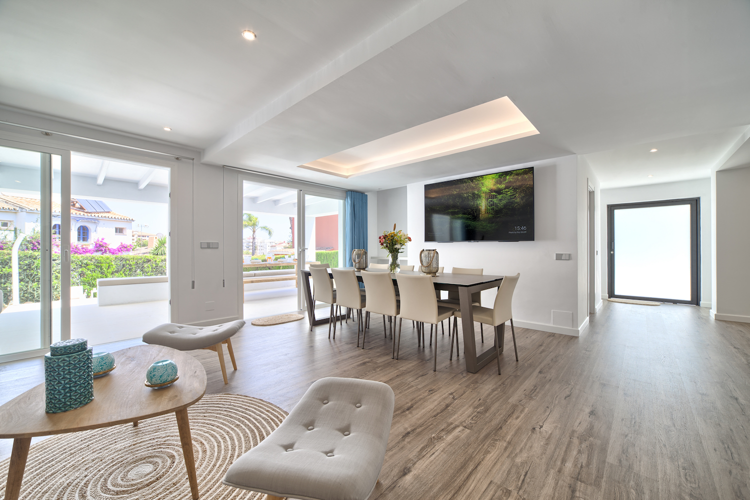 5 habitacions dobles, piscina privada, WiFi, Netflix. Vistes increïbles a la muntanya de la Concha