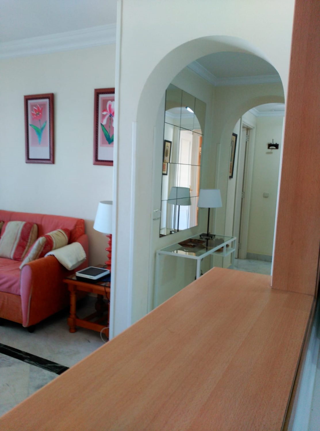Steps from the beach and all kinds of services and entertainment. Fifth floor 2 bedrooms. Puerto Banus
