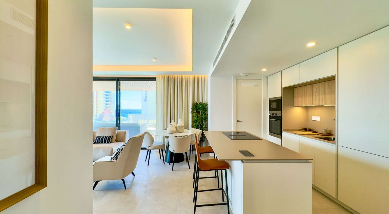 A vendre, Appartements à partir de 659 000 €. Pré-installation pour chargeur de voiture électrique. À Fuengirola.