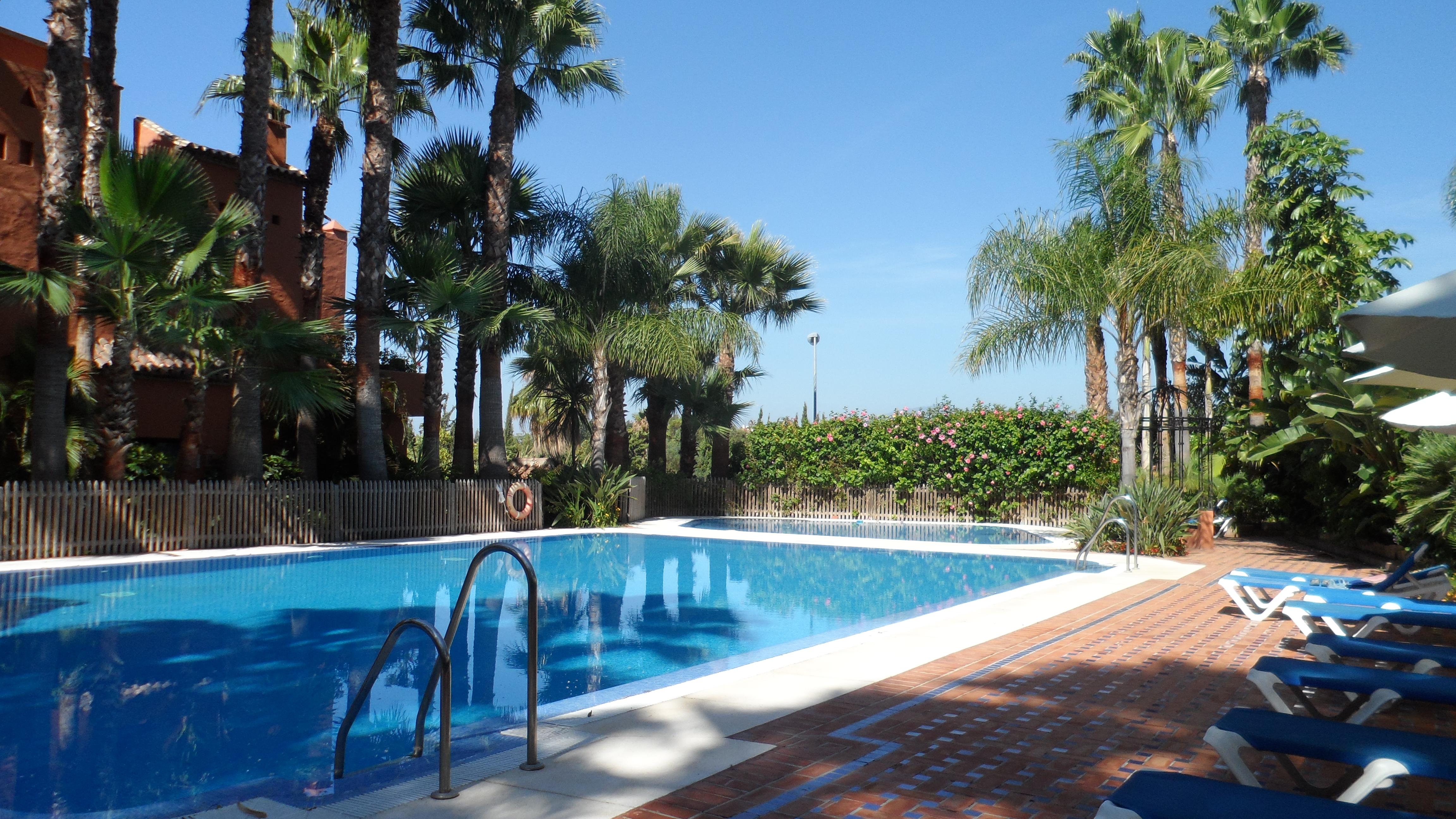 Five parking spaces, elevator. House on the Golden Mile, Marbella, with private garden, fireplace, and solarium with BBQ.