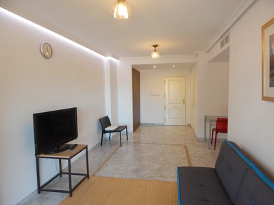 Pagos bimensuales. Bonita terraza orientada al oeste. Lorcrimar. Dos dormitorios.