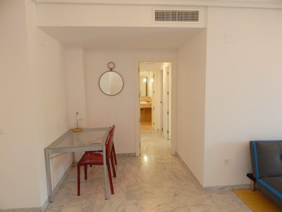 Pagos bimensuales. Bonita terraza orientada al oeste. Lorcrimar. Dos dormitorios.