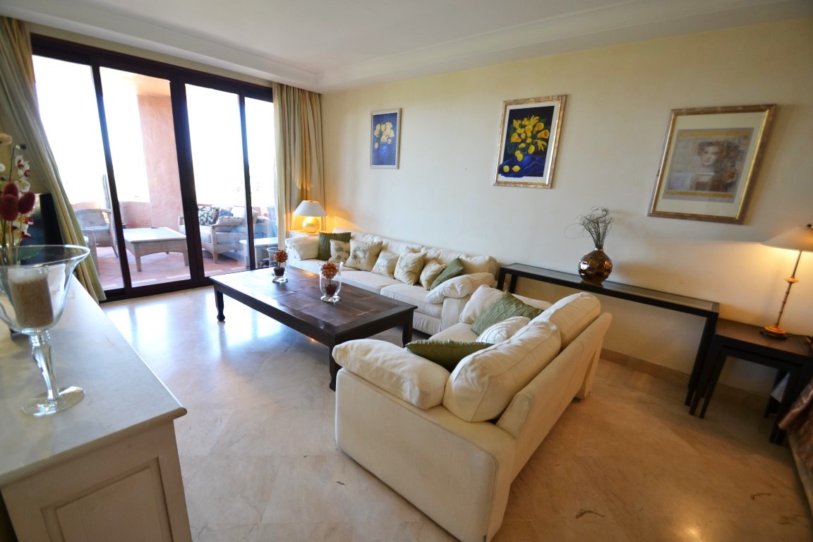 غرفة نوم في السطر الأول من الشاطئ، Estepona