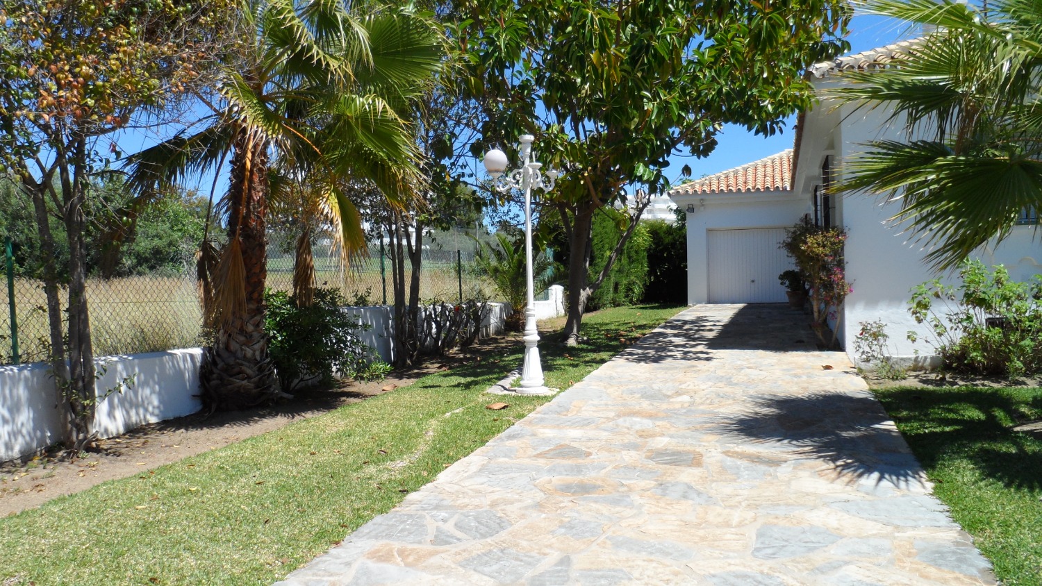 Villa independiente cerca de campos de golf, Guadalmina