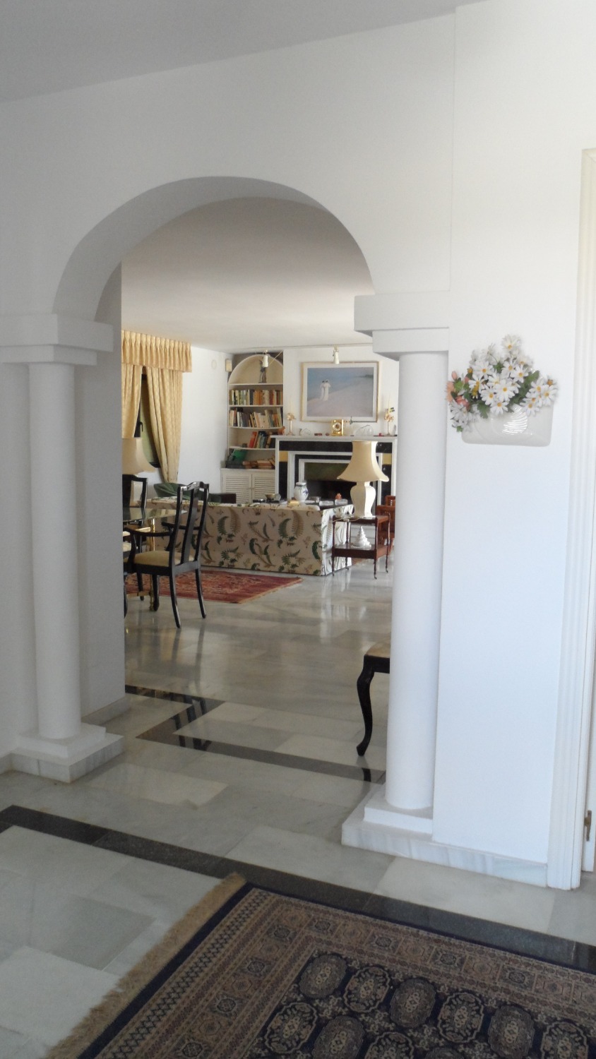 Вілла на продаж в Guadalmina Alta (Marbella)