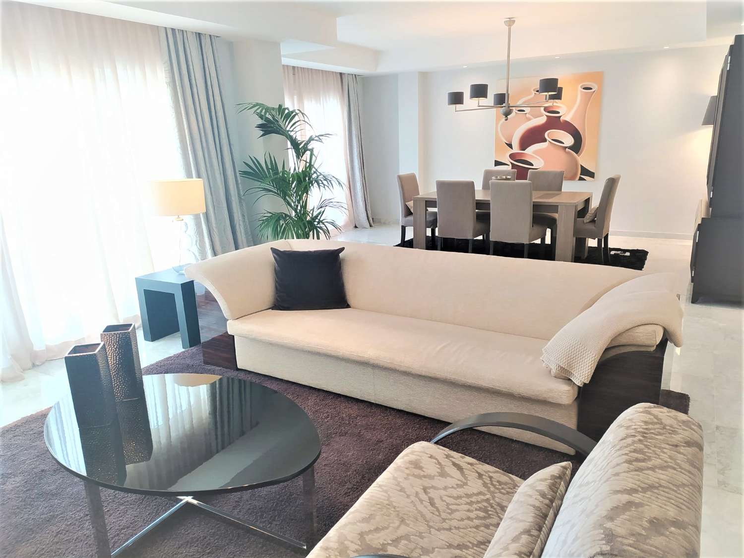 Puerto Banus, Marbella. Beachfront, Penthouse. Long-term rental.