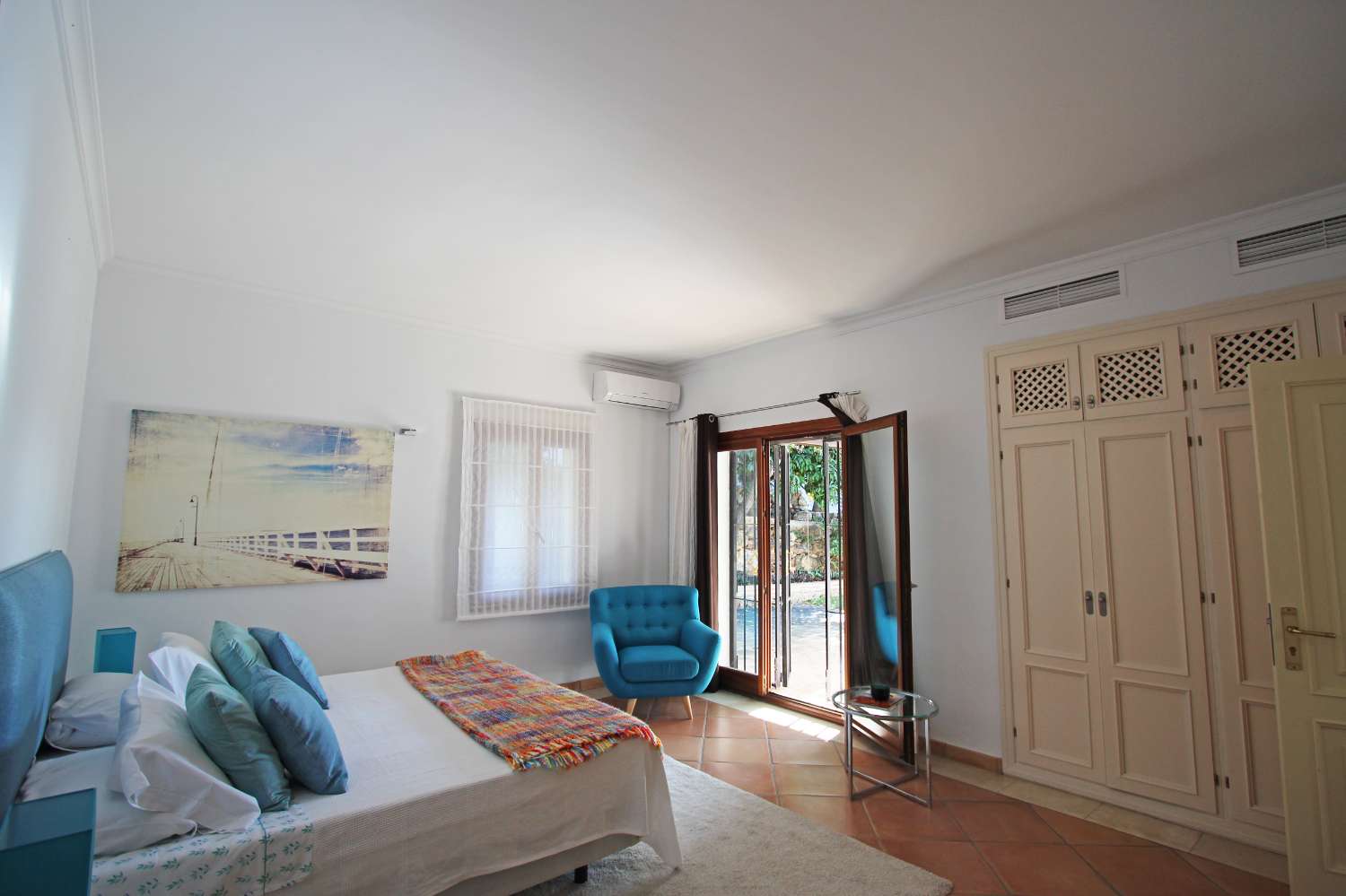 In vendita, villa con 6 camere da letto a Sierra Blanca, Marbella.  Terreno 2.090 m².
