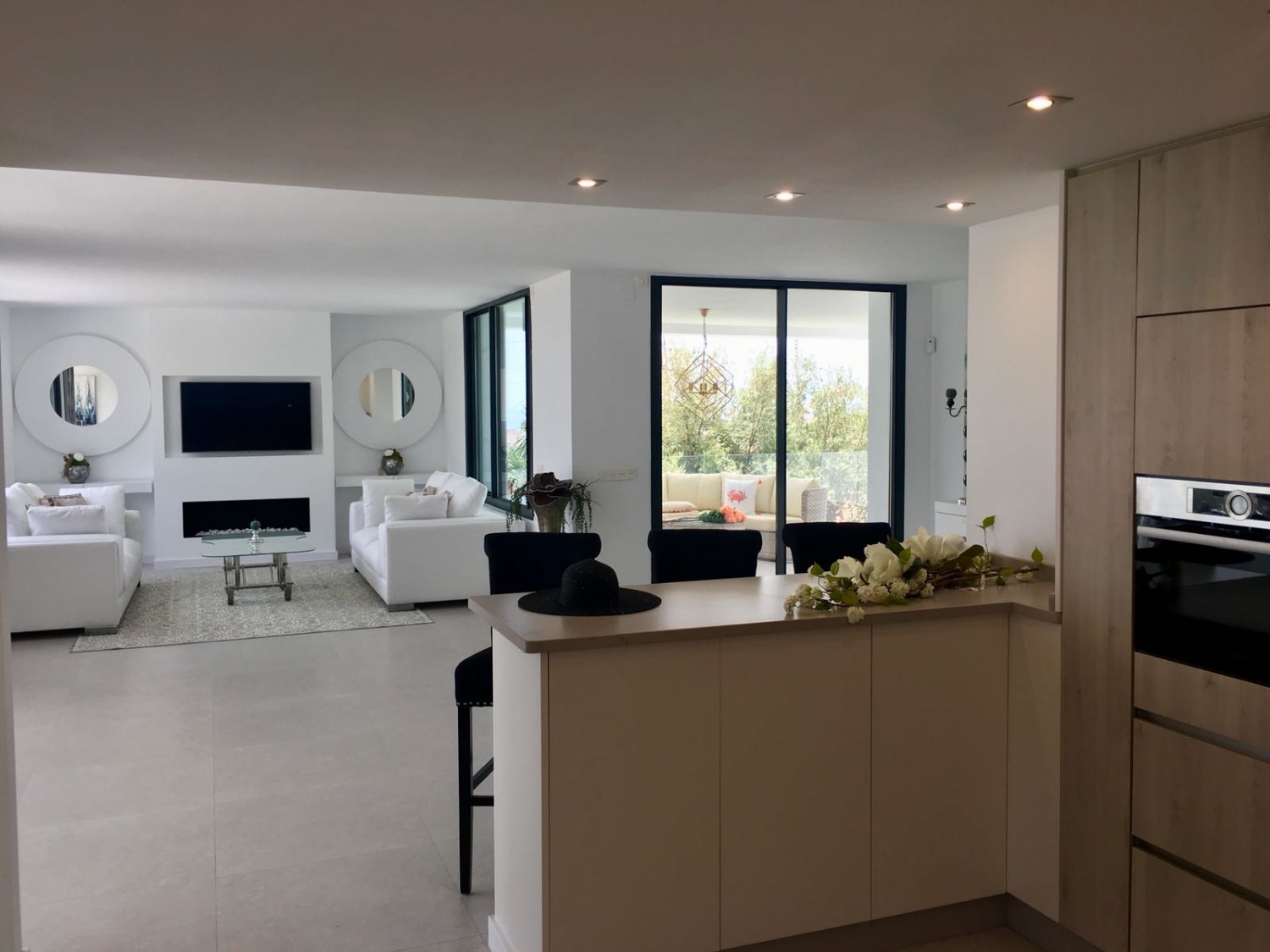 Вілла на продаж в Nueva Andalucía (Marbella)