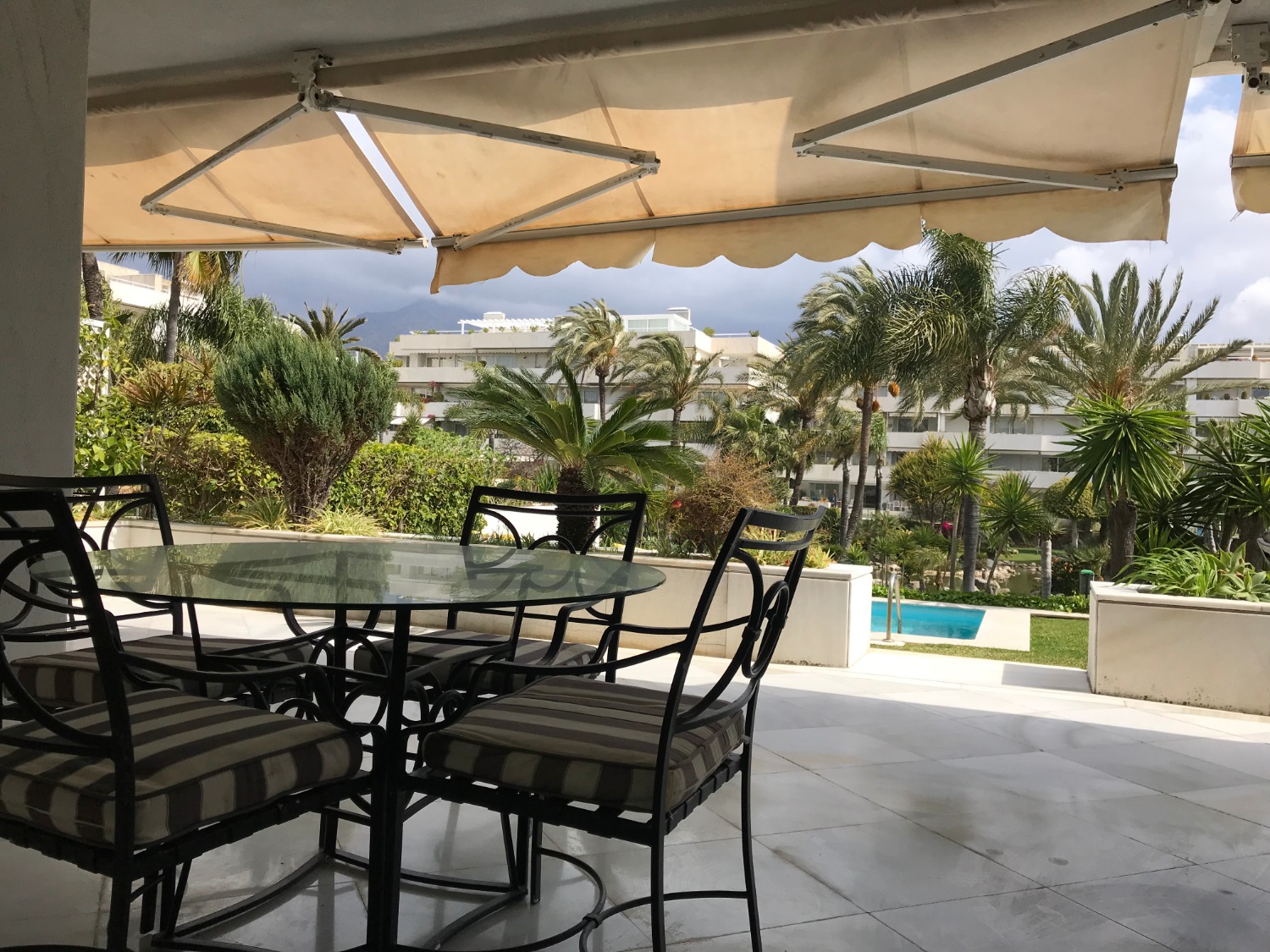 Los Granados - Puerto Banus, 3 soverom, privat basseng
