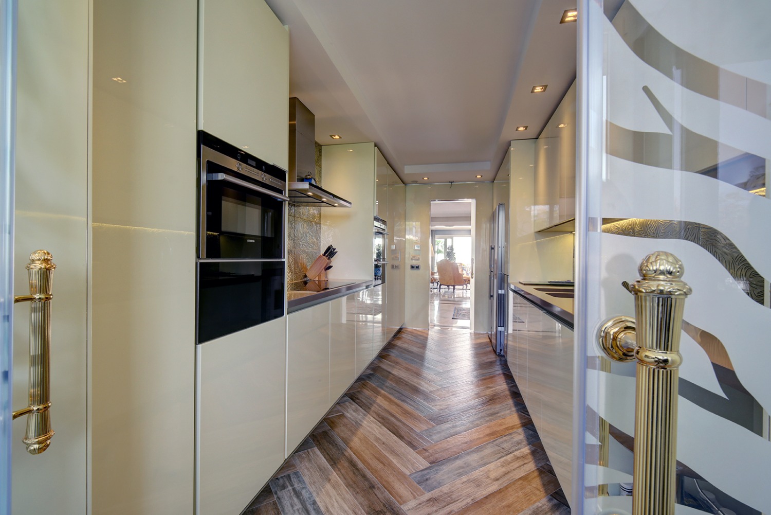 Los Granados Puerto Banus, 4 bedrooms, sea view