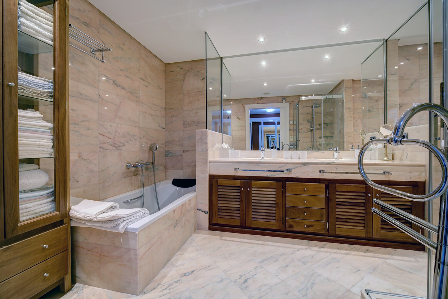 Los Granados Puerto Banus, 4 bedrooms, sea view