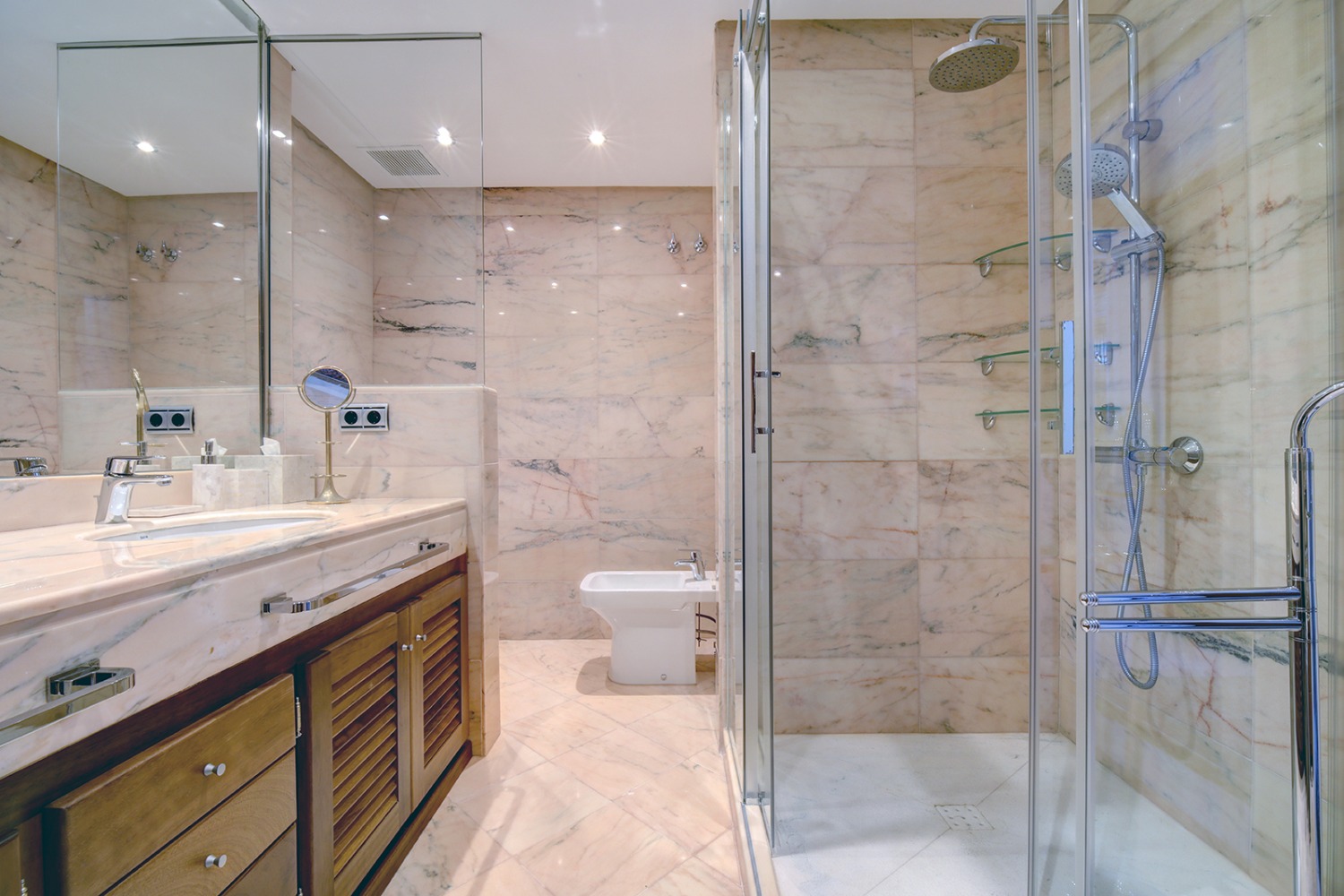 Los Granados Puerto Banus, 4 bedrooms, sea view