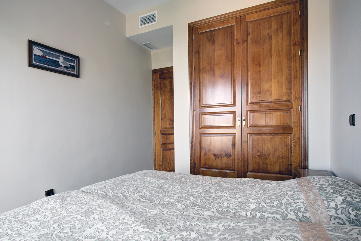 Available immediately, beachfront, sea views, Puerto Banus