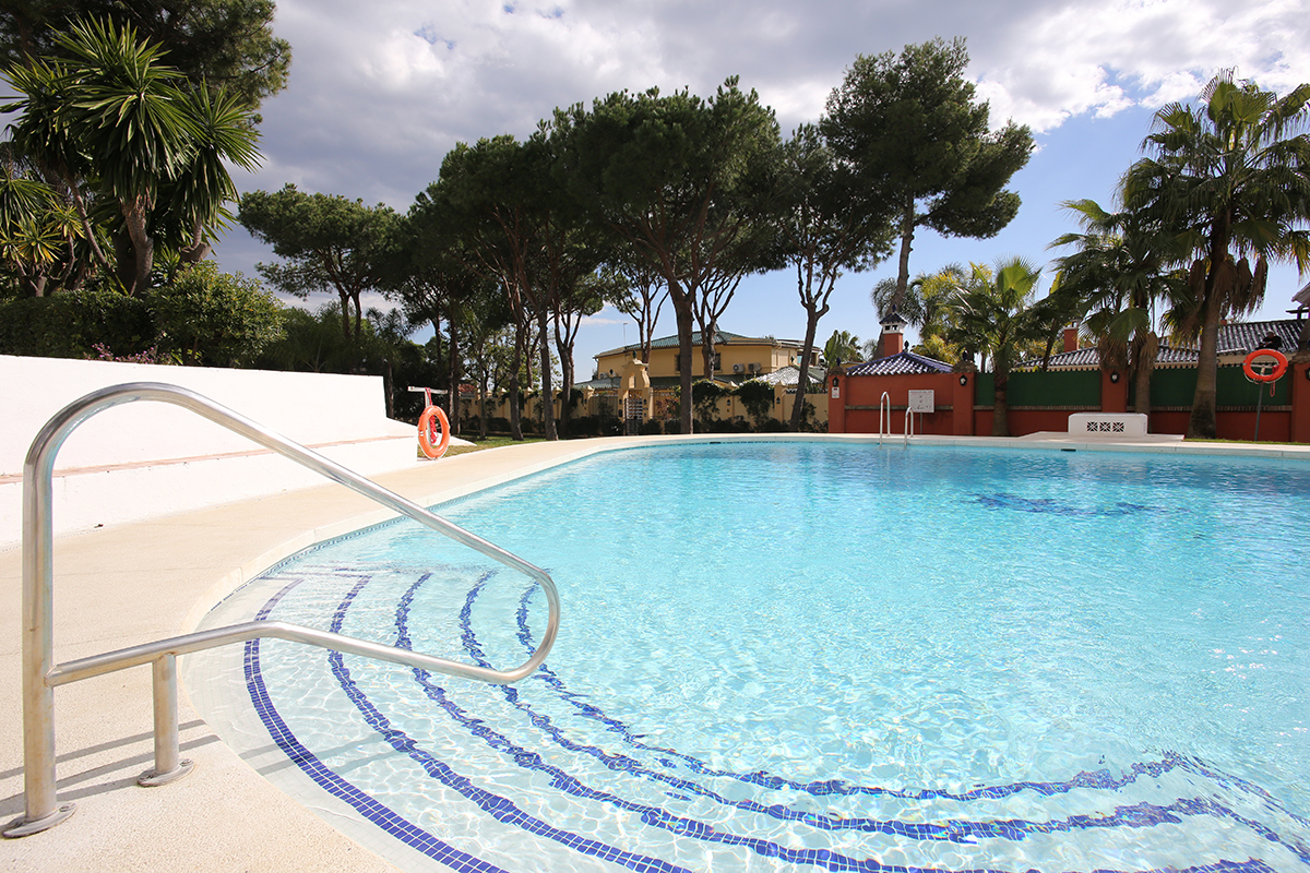 Available immediately, beachfront, sea views, Puerto Banus