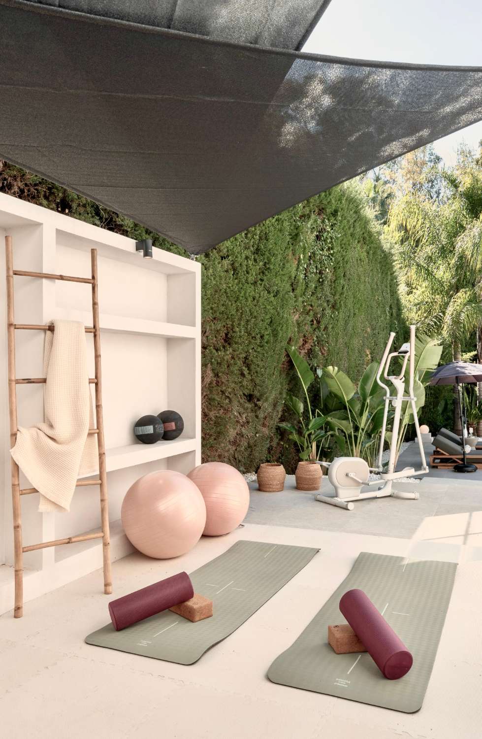 Villa for sale in Nueva Andalucia, Marbella. Recently renovated.