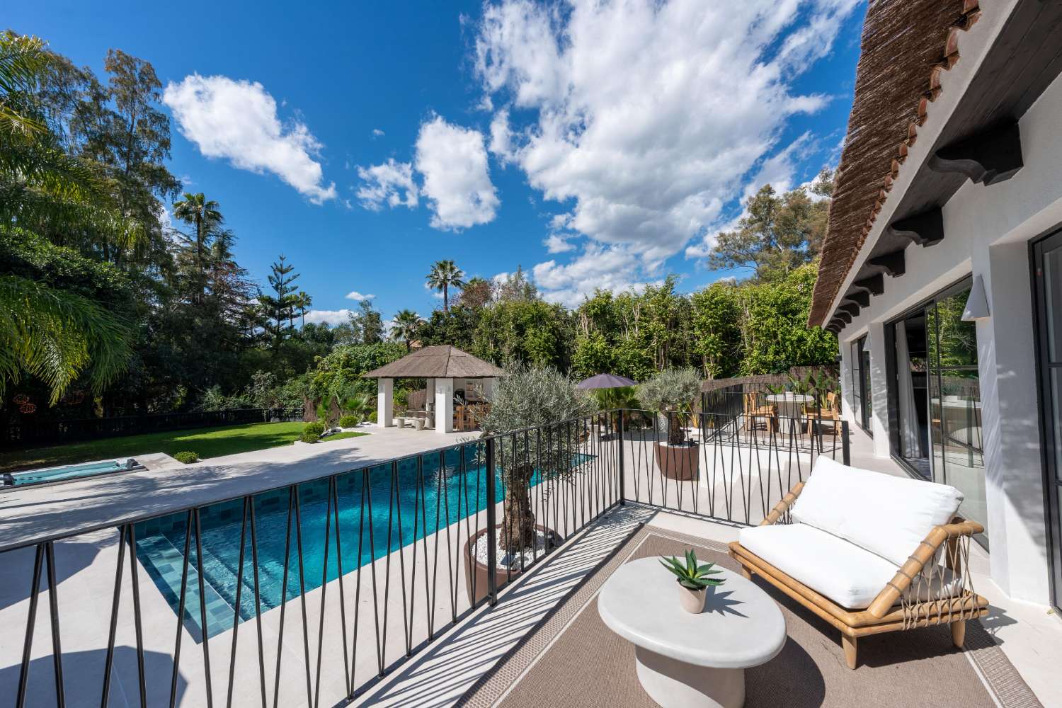 Villa for sale in Nueva Andalucia, Marbella. Recently renovated.