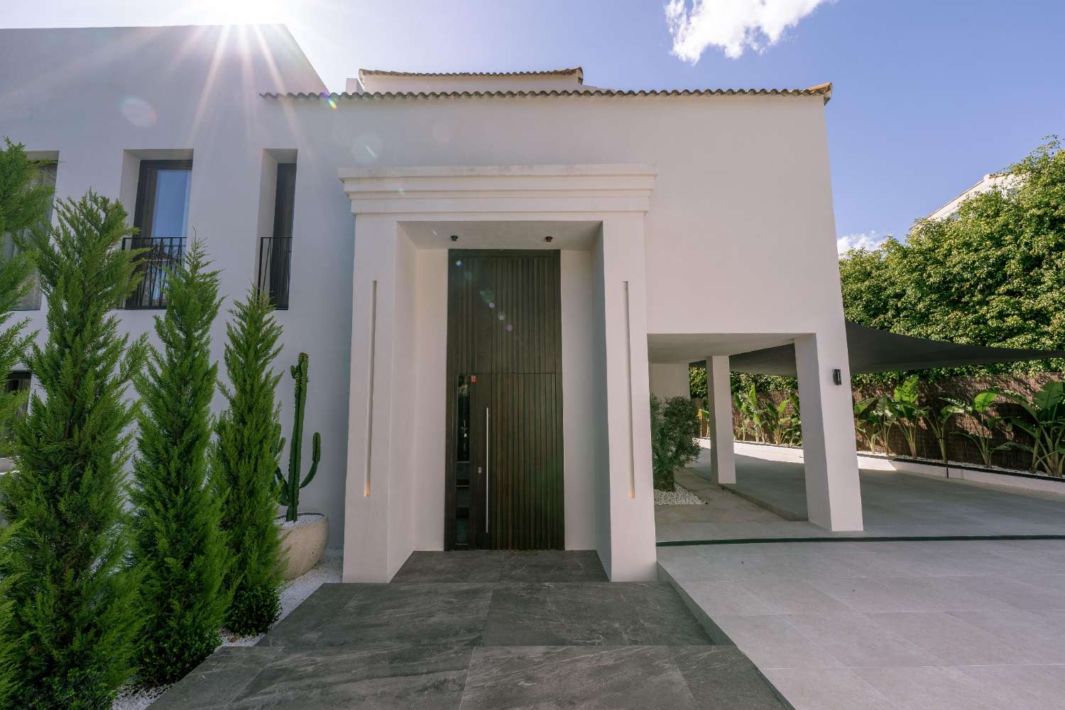 Villa for sale in Nueva Andalucia, Marbella. Recently renovated.