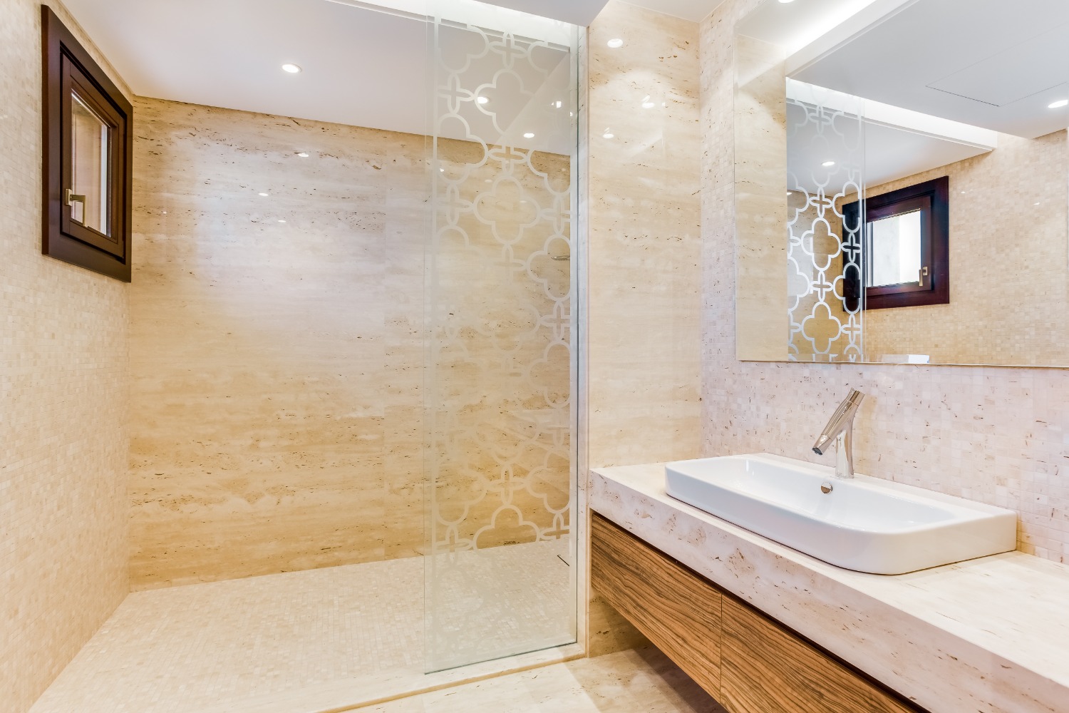 Вілла на продаж в Nueva Andalucía (Marbella)