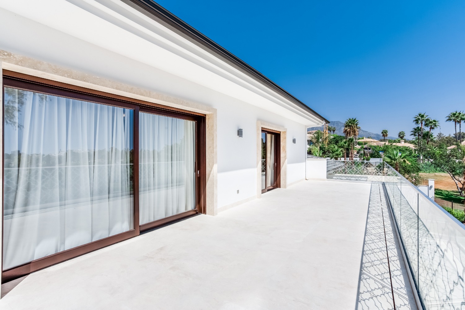 Вілла на продаж в Nueva Andalucía (Marbella)