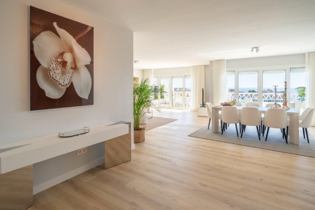 For Rent, Duplex Penthouse with Panoramic Sea views. Puerto Banus. Marbella.