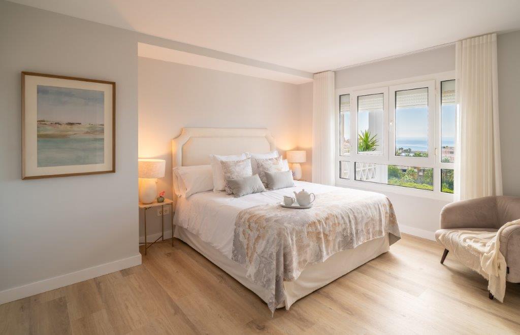 For Rent, Duplex Penthouse with Panoramic Sea views. Puerto Banus. Marbella.