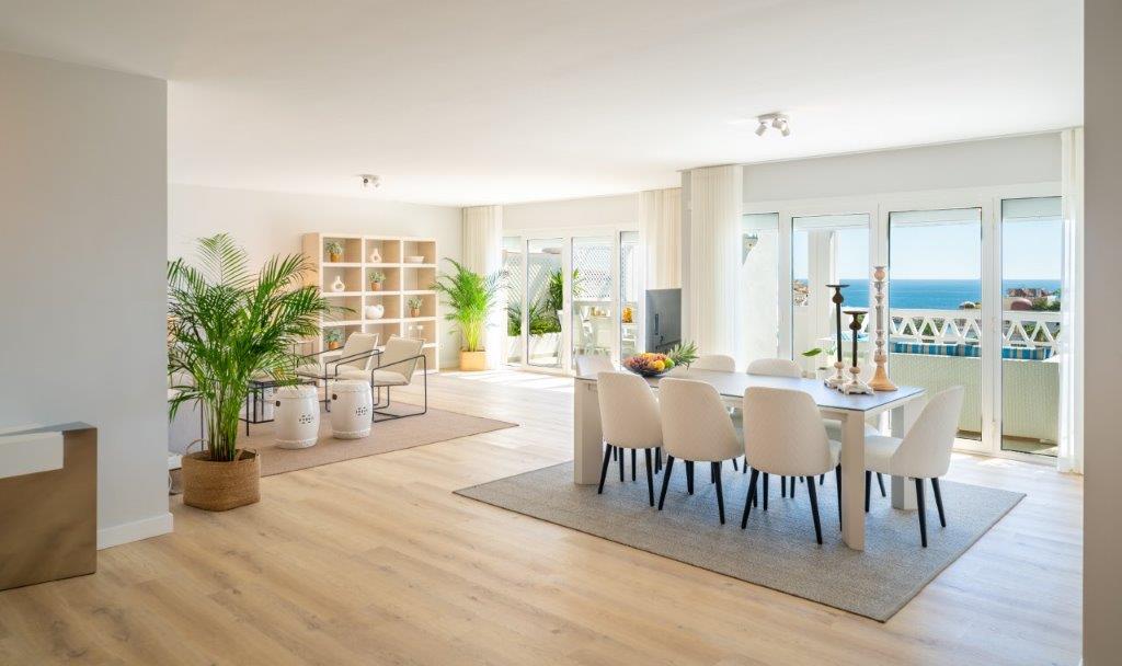 For Rent, Duplex Penthouse with Panoramic Sea views. Puerto Banus. Marbella.