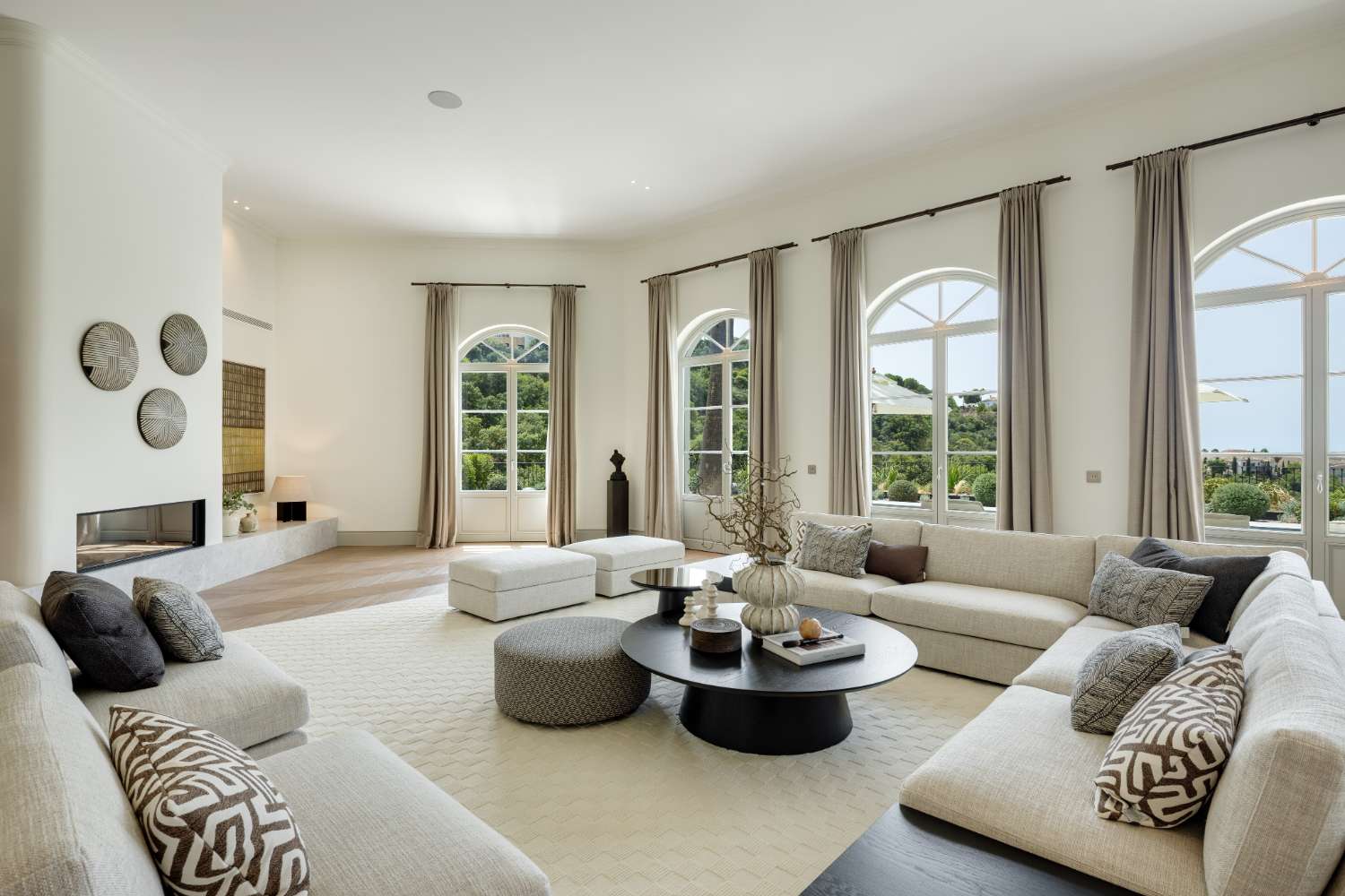 Te koop. Luxe villa in La Zagaleta, Benahavis, op een perceel van 3.852 m². Prijs: €8.000.000.