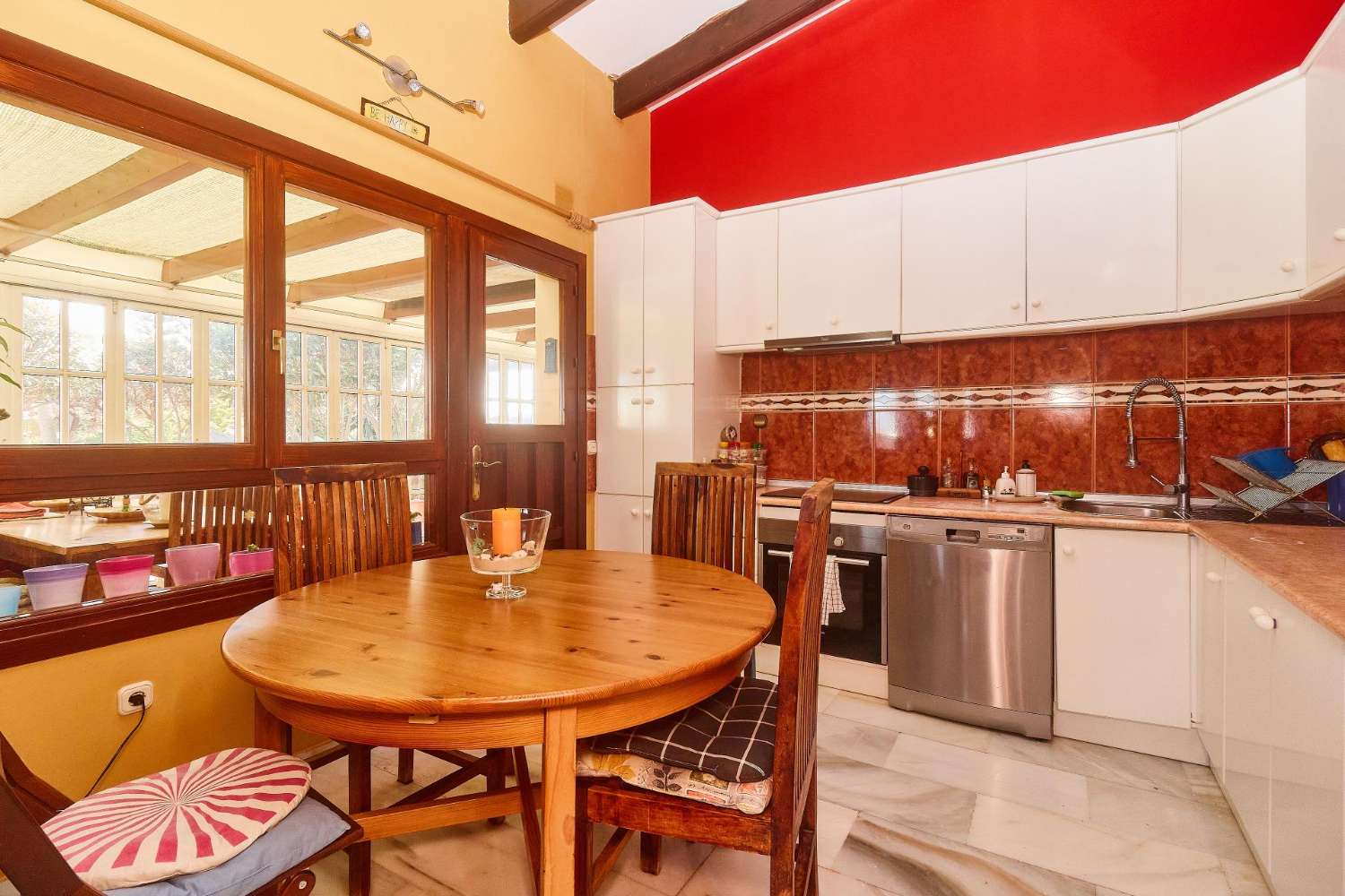 Na sprzedaż. Willa na jednym poziomie z 4 sypialniami i prywatnym basenem. Mijas.