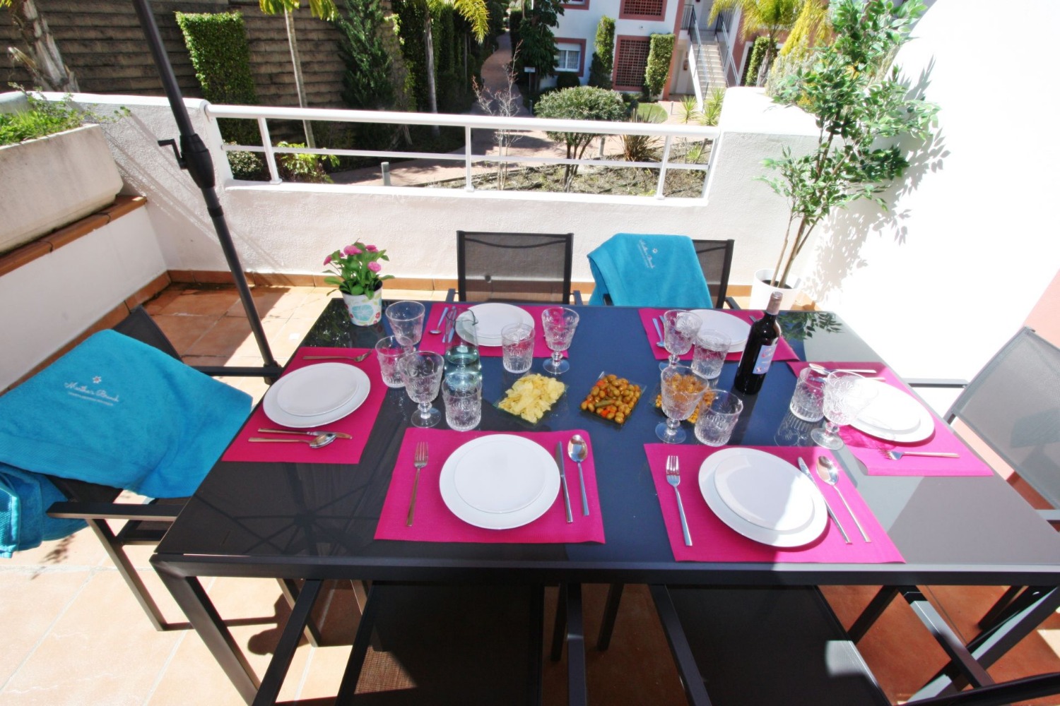 3 makuu huoneen duplex, erinomaisessa ylellisessä yhteisössä