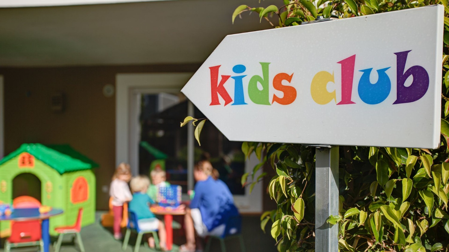 3 makuu huoneen duplex, erinomaisessa ylellisessä yhteisössä