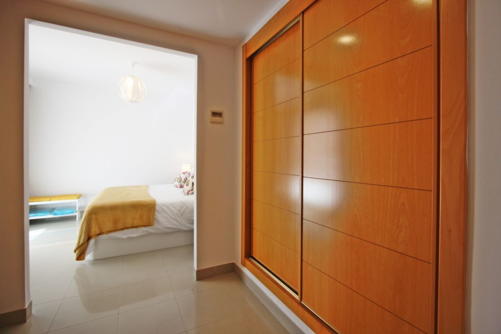 3 makuu huoneen duplex, erinomaisessa ylellisessä yhteisössä