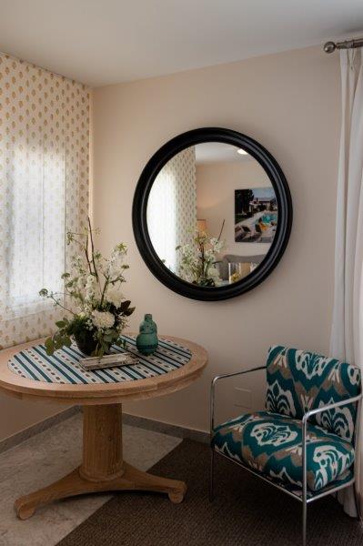 Large penthouse, with large terrace and wonderful views over Puerto Banus and to the distance some views to the sea.