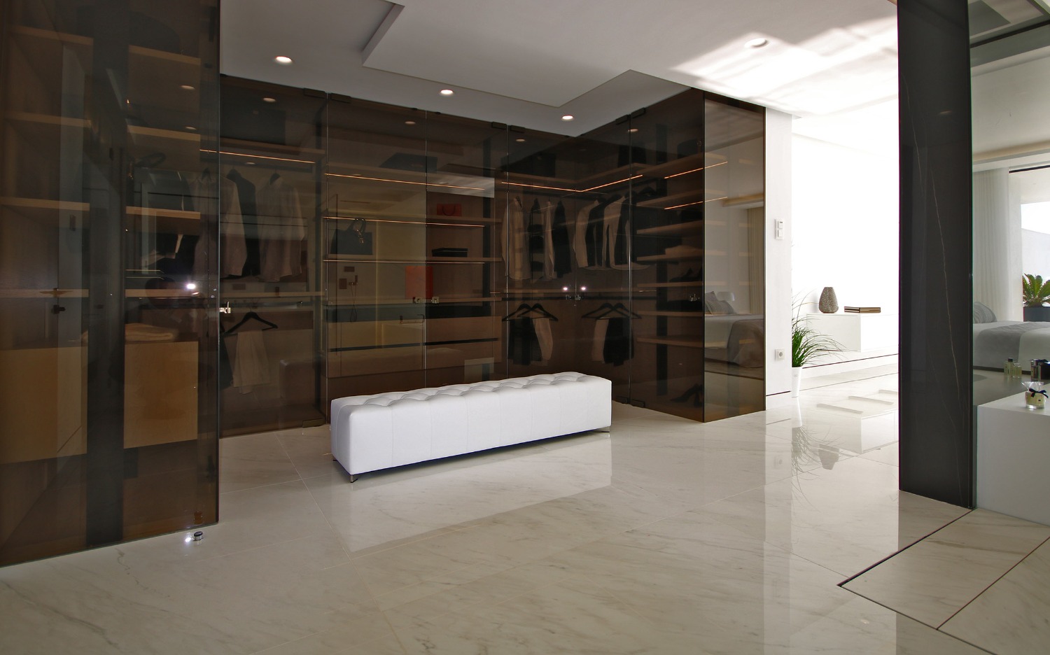 Первая лицензия на занятие на месте! На линии фронта Средиземного моря! Эстепона