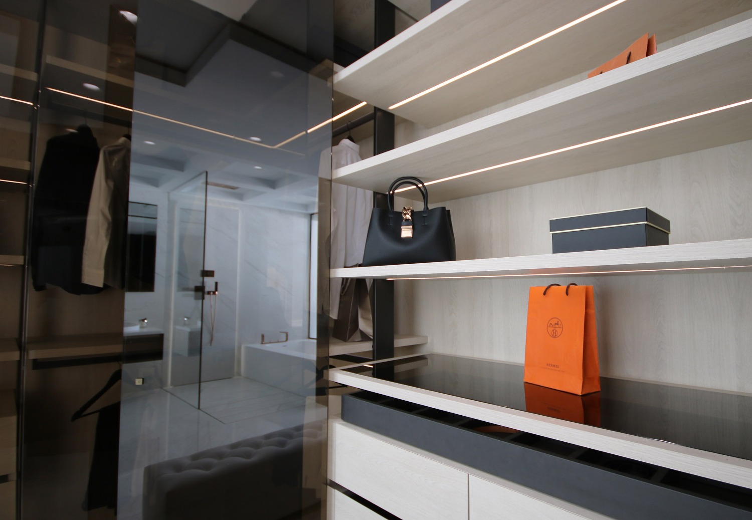 Первая лицензия на занятие на месте! На линии фронта Средиземного моря! Эстепона