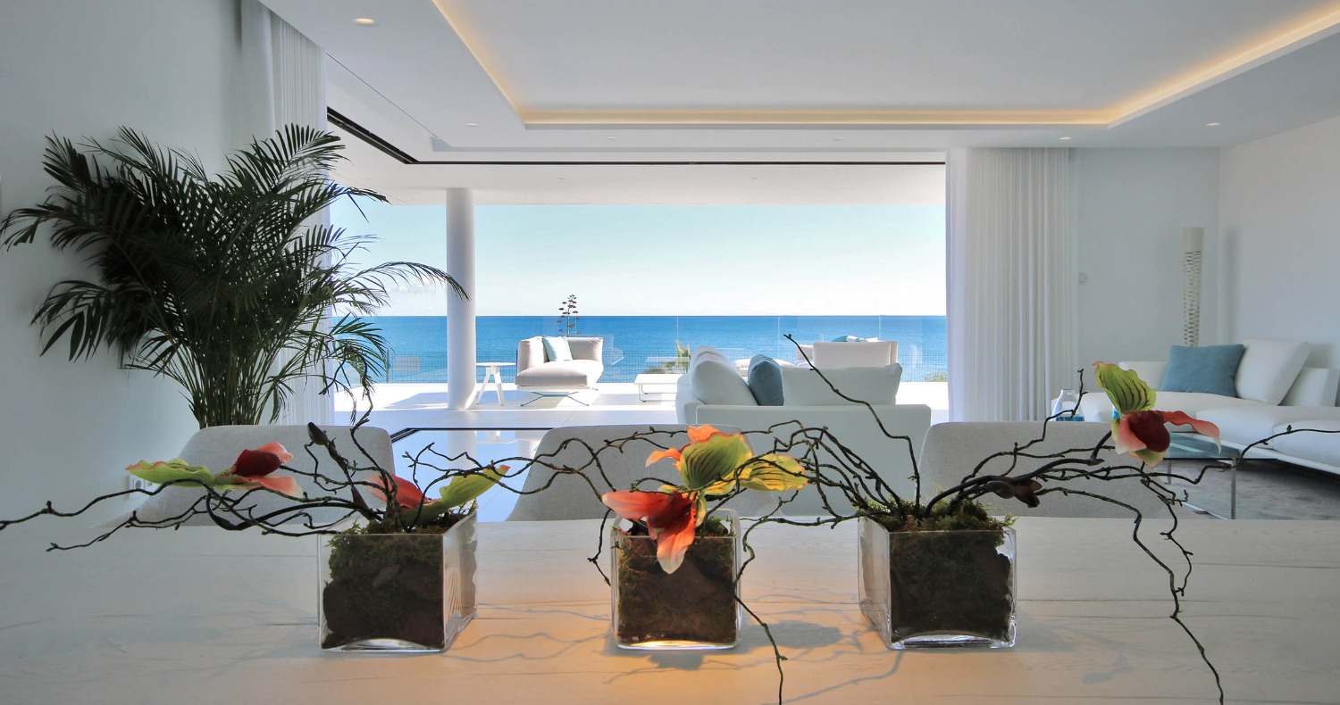 Первая лицензия на занятие на месте! На линии фронта Средиземного моря! Эстепона